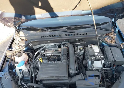 2017 Volkswagen Jetta 1.4T Se z USA, uszkodzony, nr VIN 3VWDB7AJ8HM394865